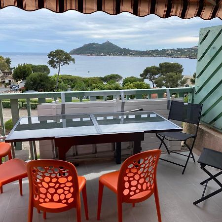 Front De Mer, Vue Exceptionnelle Panoramique Saint-Raphaël Extérieur photo